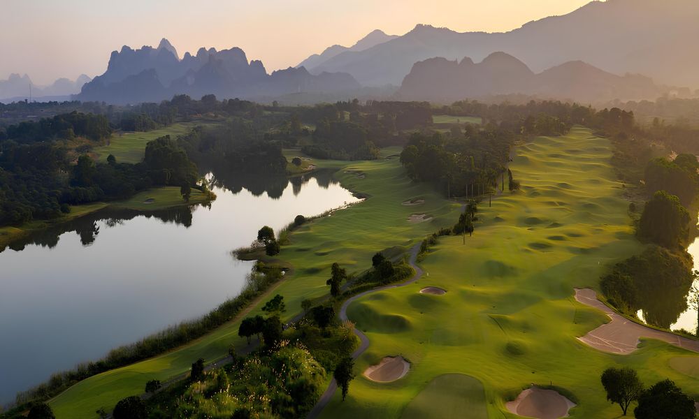 Golf In Vietnam